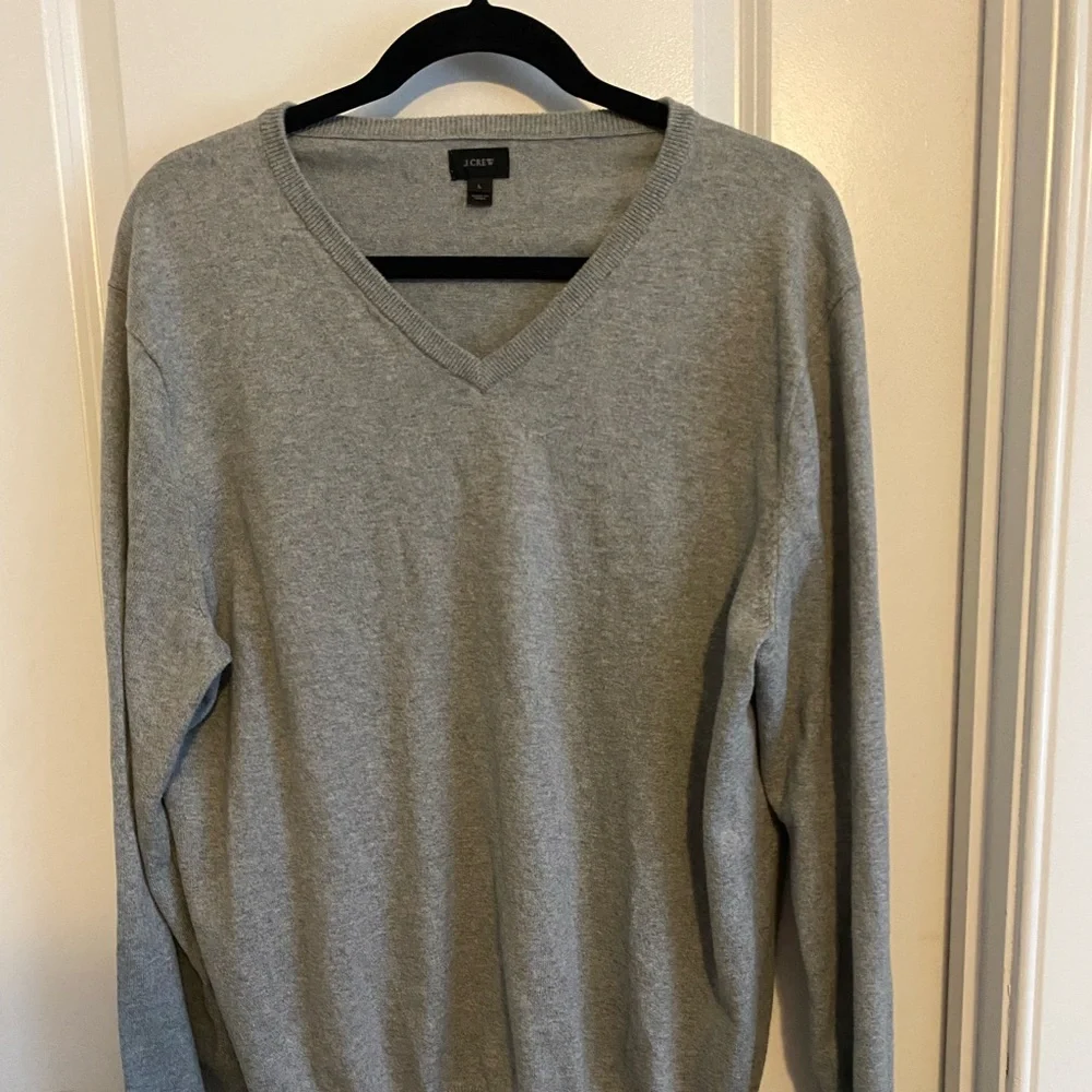 J. Crew Classic Cotton/Cashmere Gray V-Neck Sweater for Men